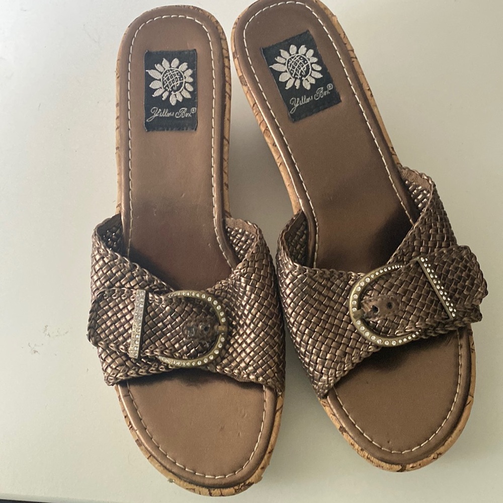 Yellow Box Dabble Bronze Metallic Sandals 10